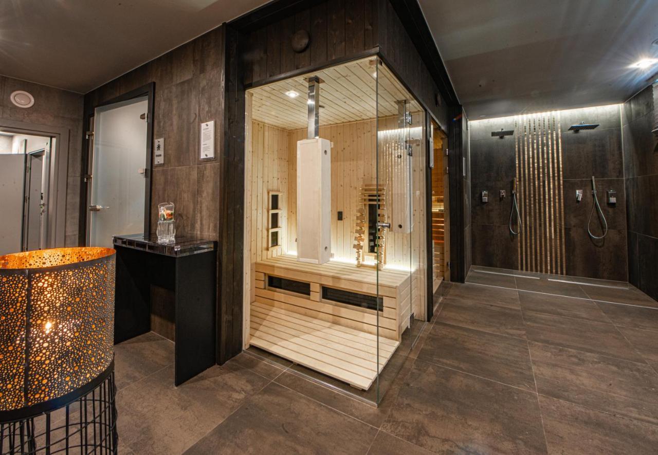 Hotel Nadmorski Леба Екстер'єр фото